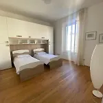 La Lanterna Sul Mare *